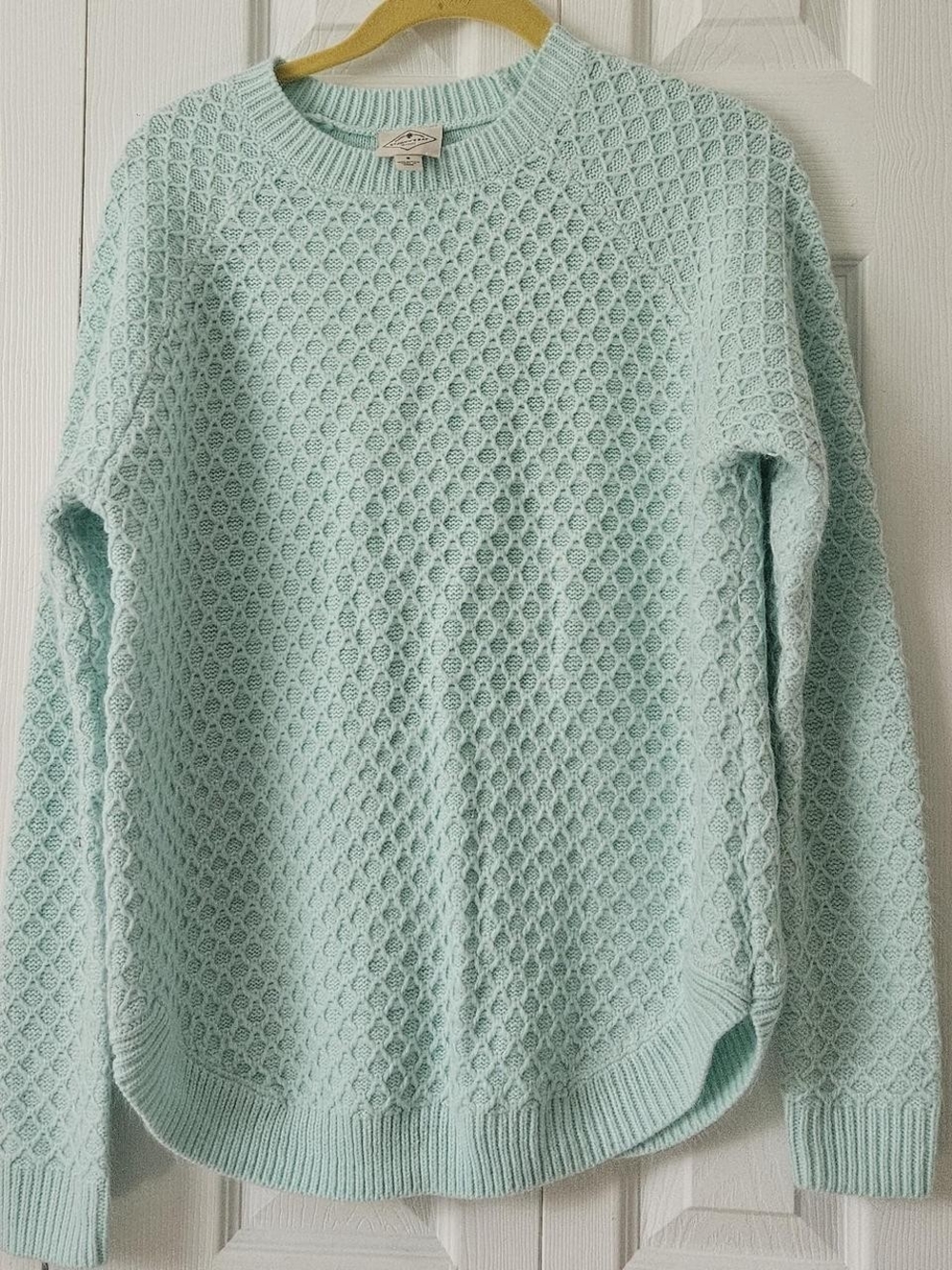 St. John's Bay Mint Green Textured Crewneck Sweater